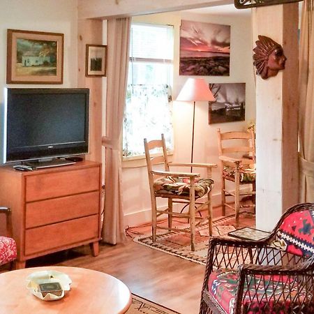 Rustic-Chic Cottage With Yard And Grill - Near Hiking! Northfield المظهر الخارجي الصورة